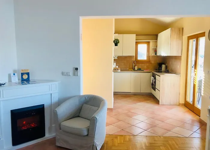Apartments Villa Perla